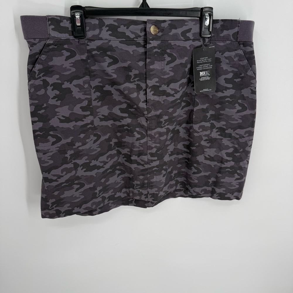 Lee Womens Skort Size 18 Mid Rise Zip NWT Gray Camouflage Cotton Camo Shorts - Picture 10 of 10
